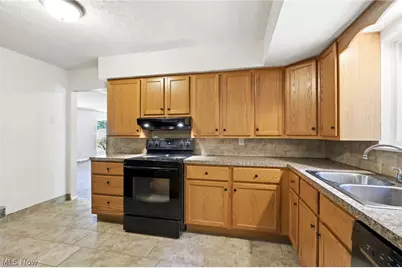 1523 Bradford Drive, Macedonia, OH 44056 - Photo 12