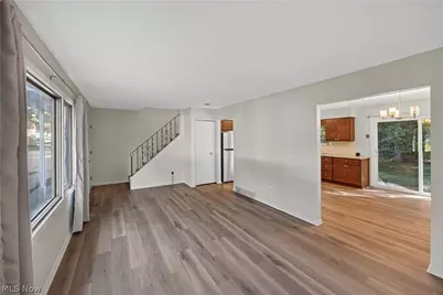 3367-3371 Hiwood Avenue, Stow, OH 44224 - Photo 8