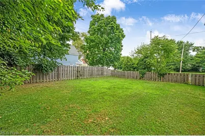 2256 E 85th Street, Loveland, OH 44106 - Photo 2
