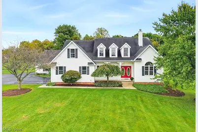 9745 Bainbridge Road, Chagrin Falls, OH 44023 - Photo 1