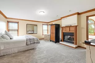 9745 Bainbridge Rd, Chagrin Falls, OH 44023 - Photo 22