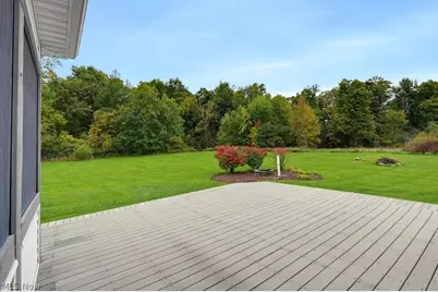 9745 Bainbridge Road, Chagrin Falls, OH 44023 - Photo 44