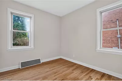 13517 Saint James Avenue, Loveland, OH 44135 - Photo 14