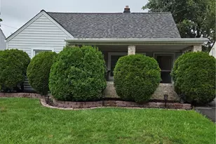 1558 Thalia Ave, Youngstown, OH 44514 - Photo 2