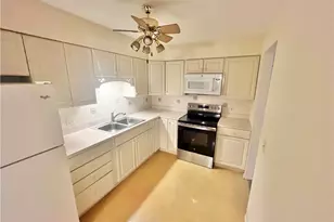 7209 S Churchill Pl, Concord Twp, OH 44077 - Photo 4