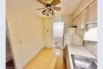 7209 S Churchill Place, Concord Twp, OH 44077 - Photo 14