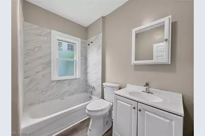 11502 Fairport Avenue, Loveland, OH 44108 - Photo 8
