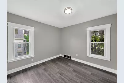 11502 Fairport Avenue, Loveland, OH 44108 - Photo 18