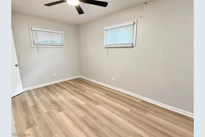 405 Baldwin Road, Akron, OH 44312 - Photo 18