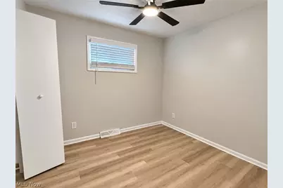 405 Baldwin Road, Akron, OH 44312 - Photo 20