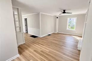 286 Alhambra Way, Akron, OH 44302 - Photo 10