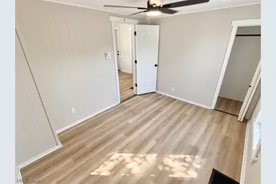 286 Alhambra Way, Akron, OH 44302 - Photo 12