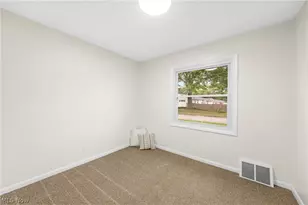 324 Lynn Dr, Cuyahoga Falls, OH 44221 - Photo 16