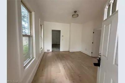 7619 Lawn Avenue, Loveland, OH 44102 - Photo 4