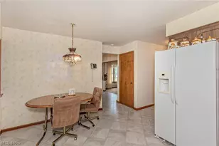 7681 Plumwood Ln, Green Hills, OH 44131 - Photo 18