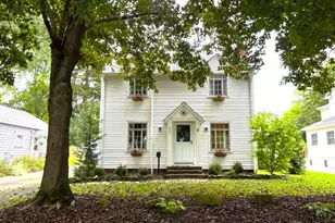 93 Harcourt Dr, Akron, OH 44313 - Photo 1