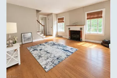 93 Harcourt Drive, Akron, OH 44313 - Photo 6