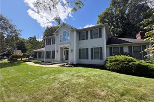 3020 Fox Burrow Dr, Stow, OH 44224 - Photo 2