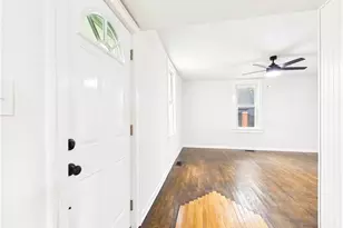 709 Highland Ave, Williamstown, WV 26187 - Photo 6