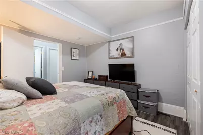 1079 Pitkin Avenue, Akron, OH 44310 - Photo 24