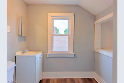 864 10th Street NE, Massillon, OH 44646 - Photo 20