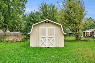 12437 National Dr, Grafton, OH 44044 - Photo 26