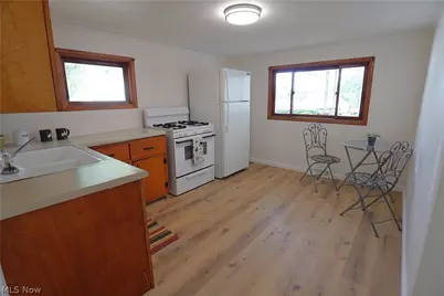 1613 24th Street NE, Canton, OH 44714 - Photo 8