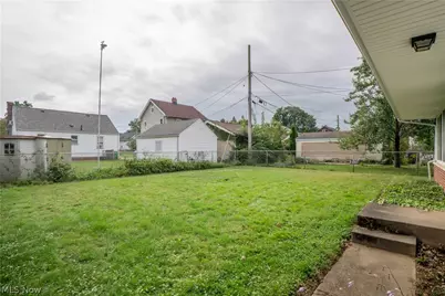 1032 Roosevelt Street NE, Massillon, OH 44646 - Photo 36