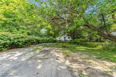 12401 Soika Avenue, Loveland, OH 44120 - Photo 26