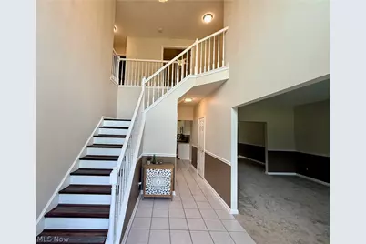 17118 Woodlawn Court, Strongsville, OH 44149 - Photo 10