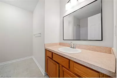 17118 Woodlawn Court, Strongsville, OH 44149 - Photo 38
