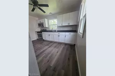 1936 Lakeview Avenue, Lorain, OH 44053 - Photo 6