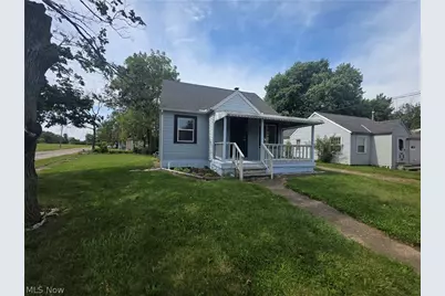 1936 Lakeview Avenue, Lorain, OH 44053 - Photo 1
