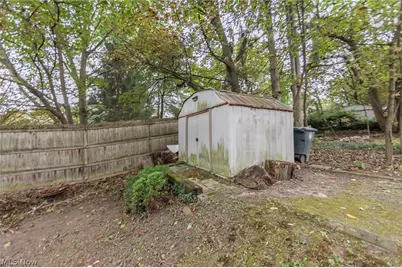 1305 Big Falls Avenue, Akron, OH 44310 - Photo 6