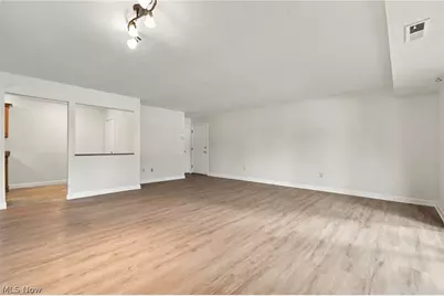 2917 N Bay Drive #M-9, Westlake, OH 44145 - Photo 12