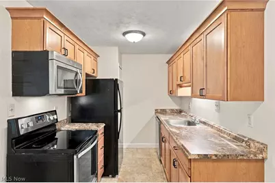 2917 N Bay Drive #M-9, Westlake, OH 44145 - Photo 18