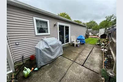 514 Carson Avenue, Grand River, OH 44045 - Photo 8