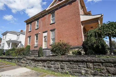 201 N 7th Street, Martins Ferry, OH 43935 - Photo 6