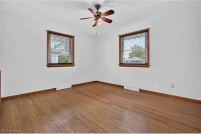 1327 W 26th Street, Lorain, OH 44052 - Photo 30