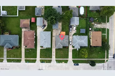 1327 W 26th Street, Lorain, OH 44052 - Photo 4