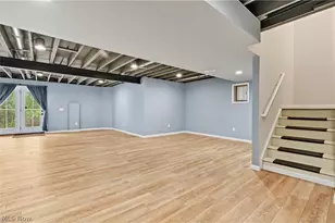 830 Sunrise Cir, Aurora, OH 44202 - Photo 26