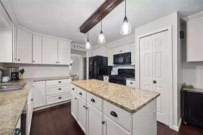 228 Forest Street, Wellington, OH 44090 - Photo 4