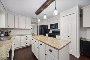 228 Forest St, Wellington, OH 44090 - Photo 4