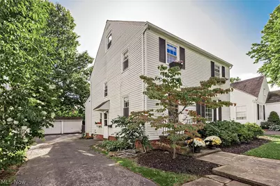 1693 Maywood Road, South Euclid, OH 44121 - Photo 2