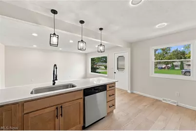 771 E 348th Street, Eastlake, OH 44095 - Photo 14