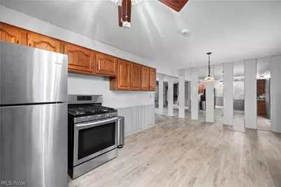 5742 Pleasant Street, North Ridgeville, OH 44039 - Photo 8