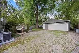 5742 Pleasant St, North Ridgeville, OH 44039 - Photo 32