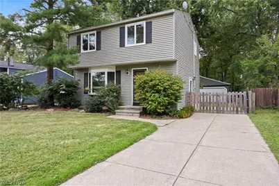 5742 Pleasant Street, North Ridgeville, OH 44039 - Photo 2