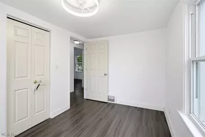 529 Hazel Place, Akron, OH 44304 - Photo 20