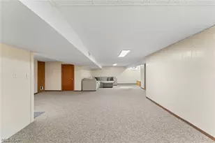 3870 Cumberland Dr, Youngstown, OH 44515 - Photo 20